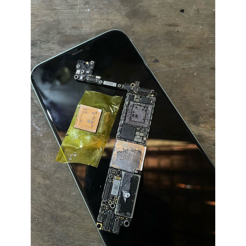 Mesin iphone 8 Minus baca deskripsi