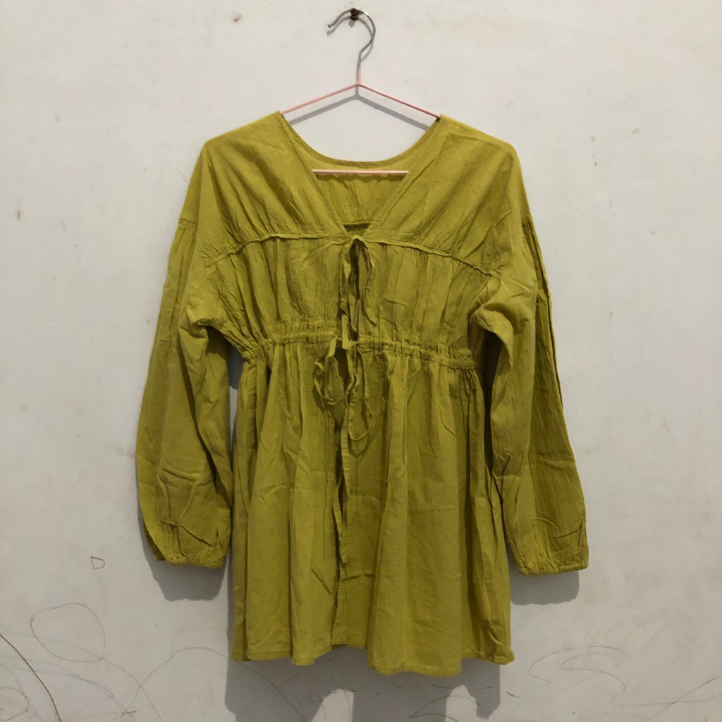 Studio Clip Outer Blouse Lime