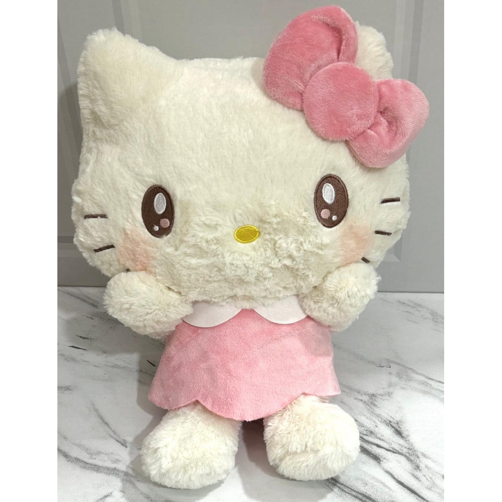 Boneka Plushie Hello Kitty Dress Pita Pink Fluffy Eikoh Sanrio