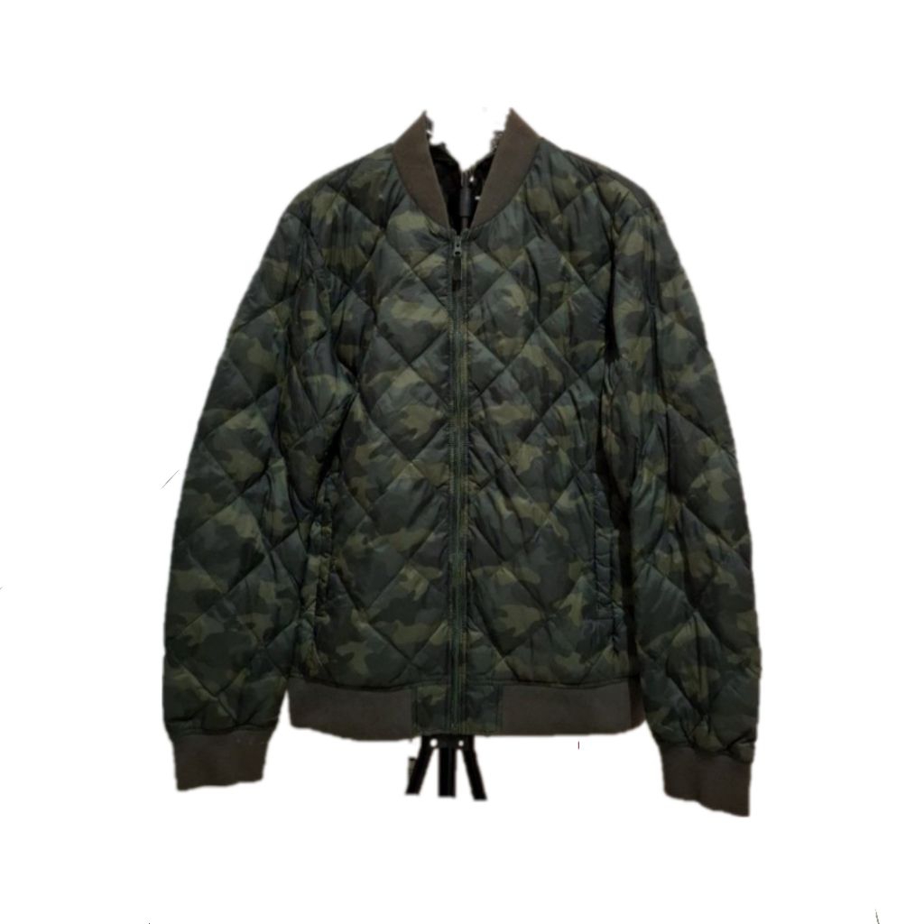 JAKET BULANG UNIQLO BOMBER CAMO SECOND