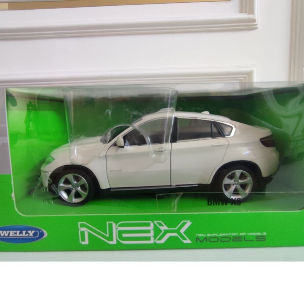 BMW X5 welly Diecast skala 1:24