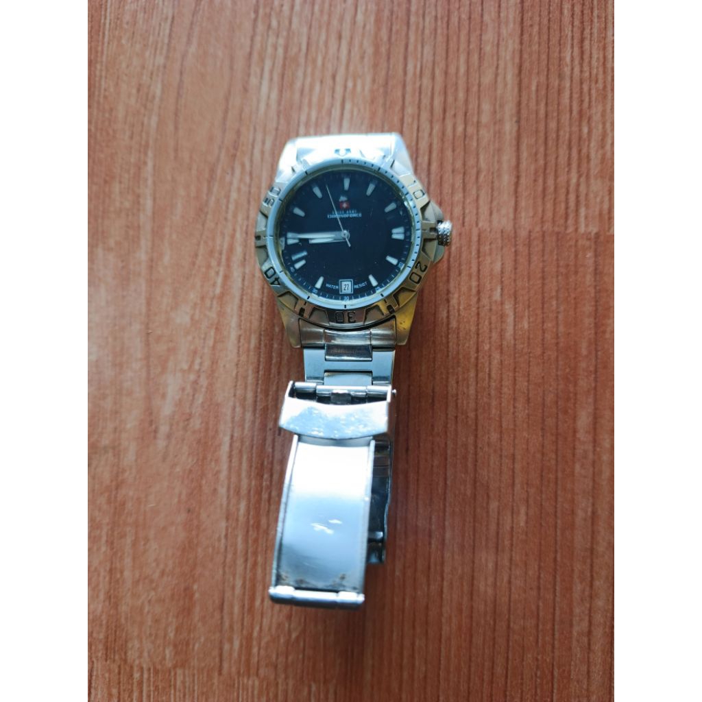 jam tangan quartz stenless swiss army antiq second