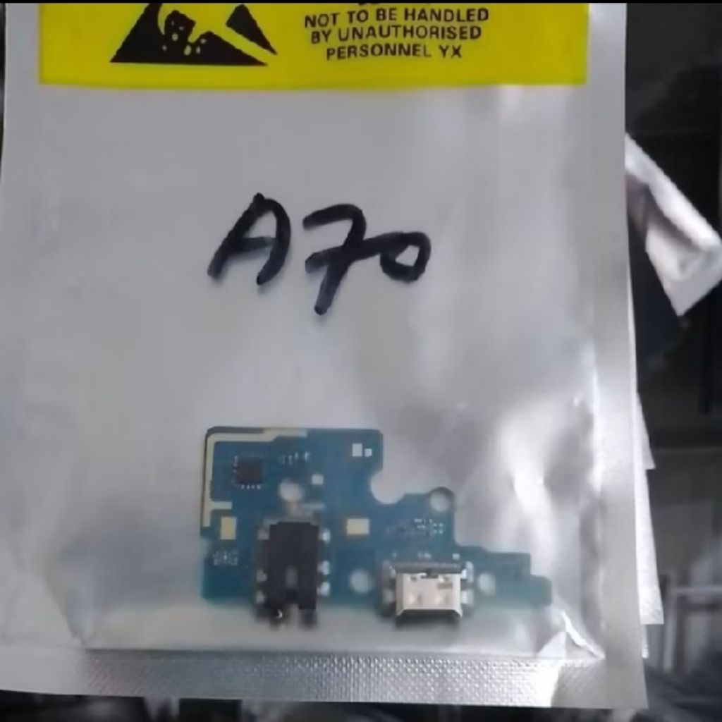 papan charger PCB charger Samsung A70 / A705F