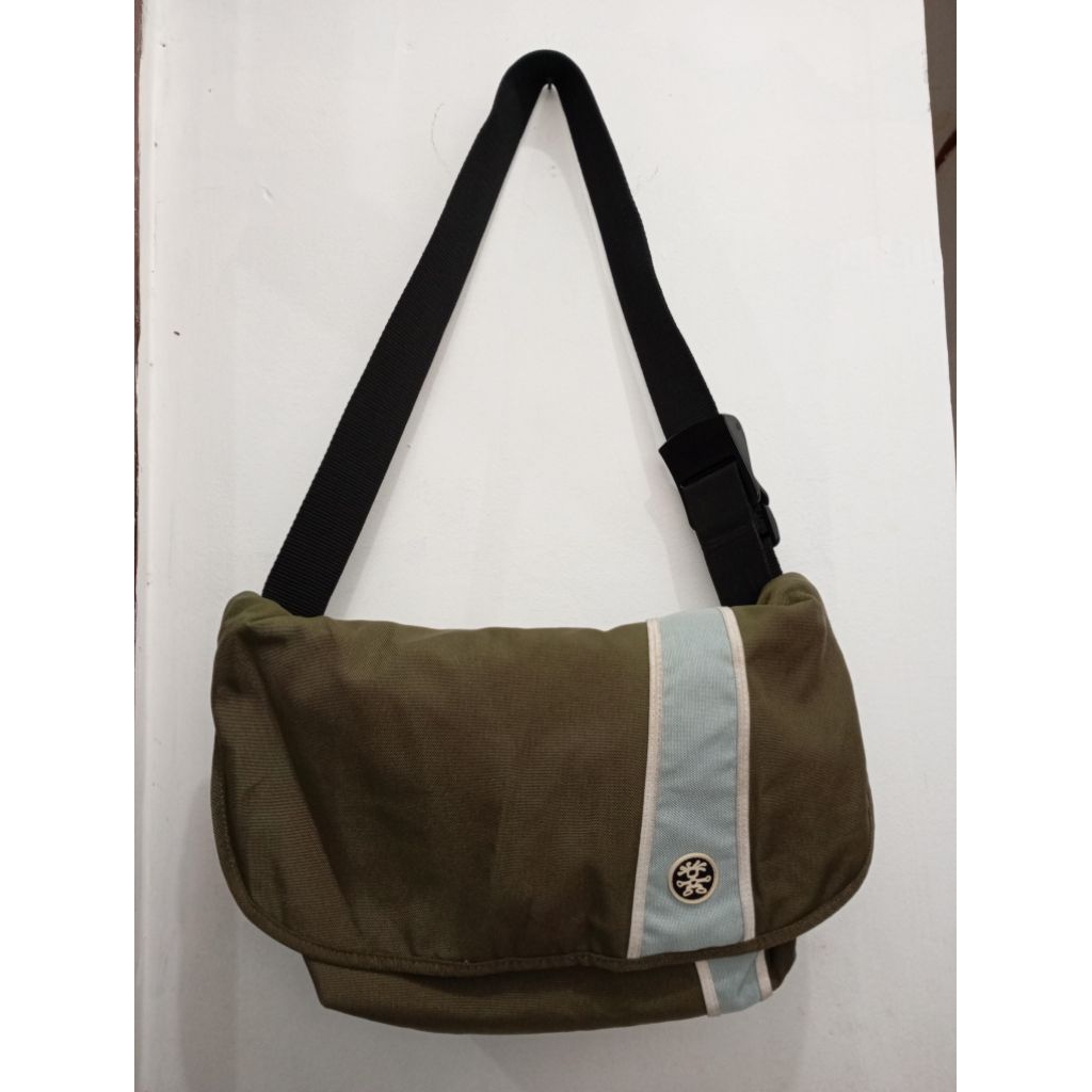 sling bag crumpler ( second good condition)