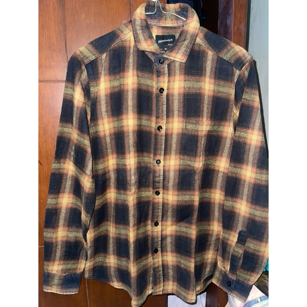 Kemeja Flanel QuikSilver