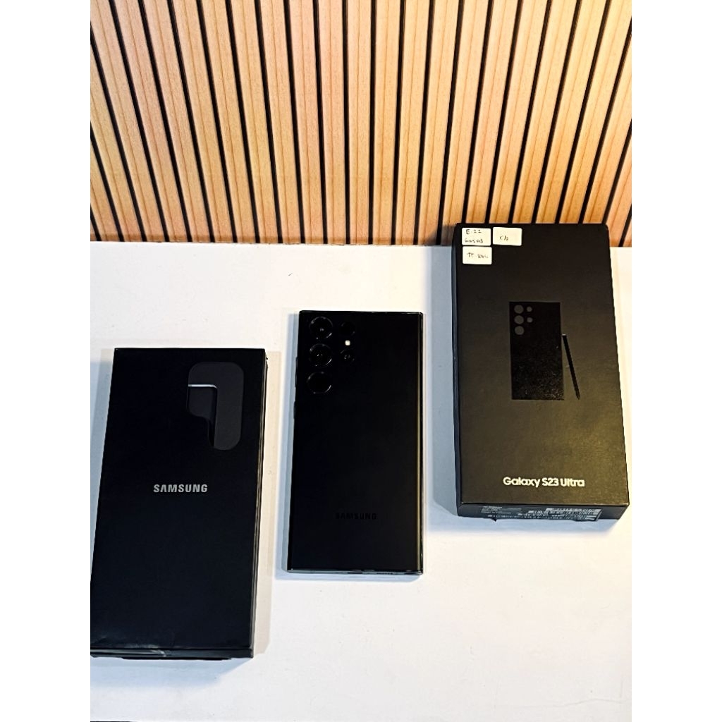 Samsung S23 Ultra 12/256