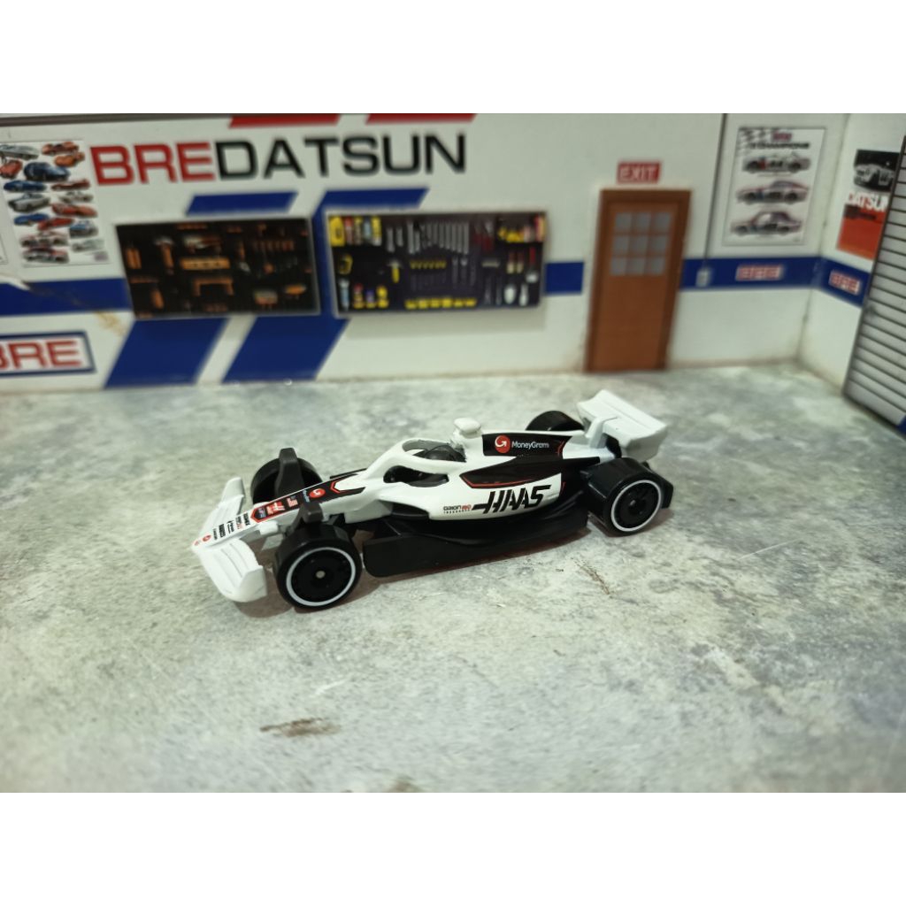 hotwheels formula 1 moneygram haas f1 team loose