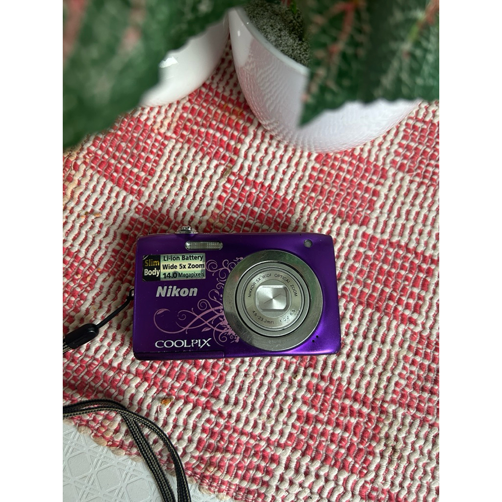 kamera digital digicam nikon coolpix s2600 in purple
