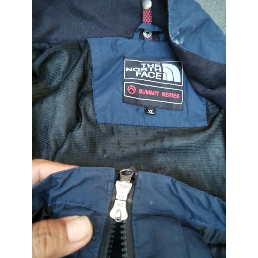 Jaket Tnf Goretex