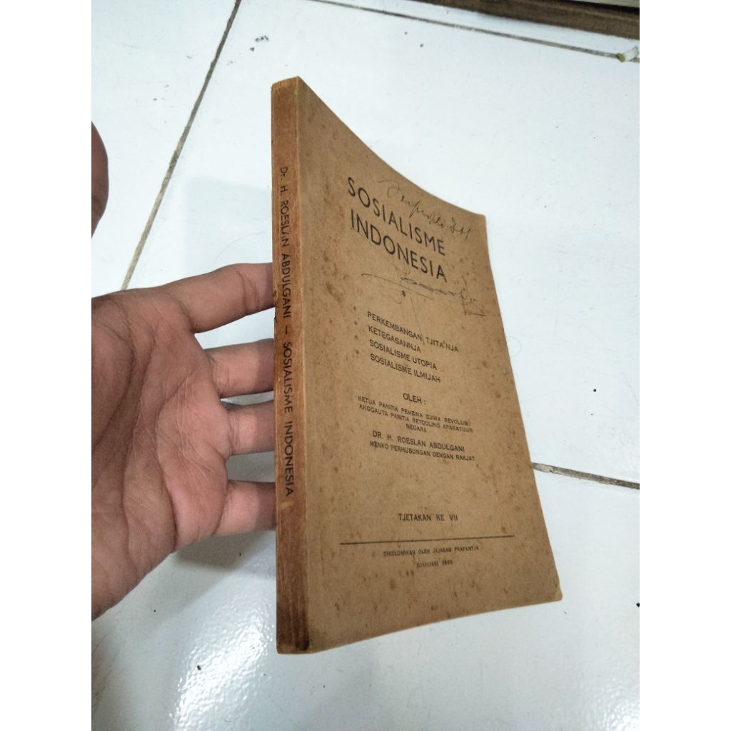 sosialisme Indonesia perkembangan tjita tjitanya ketegasannya sosialisme utopia sosialisme ilmiyah 1