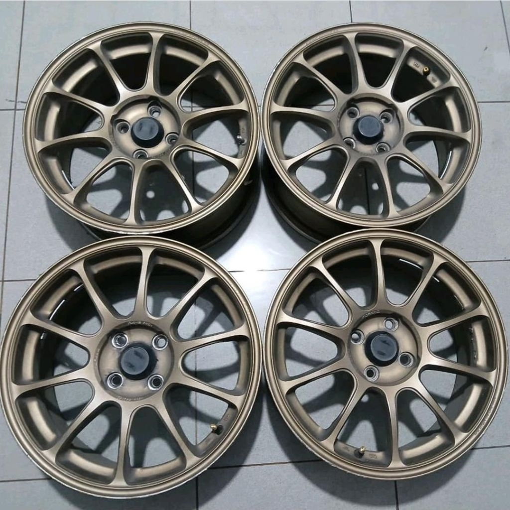 Velg Racing Rays ZE40 Ring 16 Lebar 7 Pcd 4x100 Et 42 Bronze