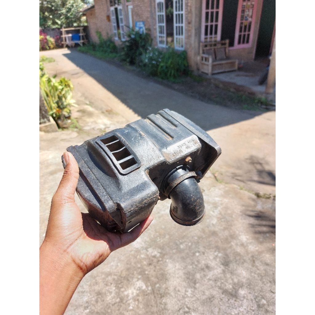 Box Filter Udara Suzuki TRS TRZ Original
