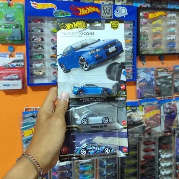 Paketan Hotwheels Premium. Nissan R34, Porche, Nissan R32