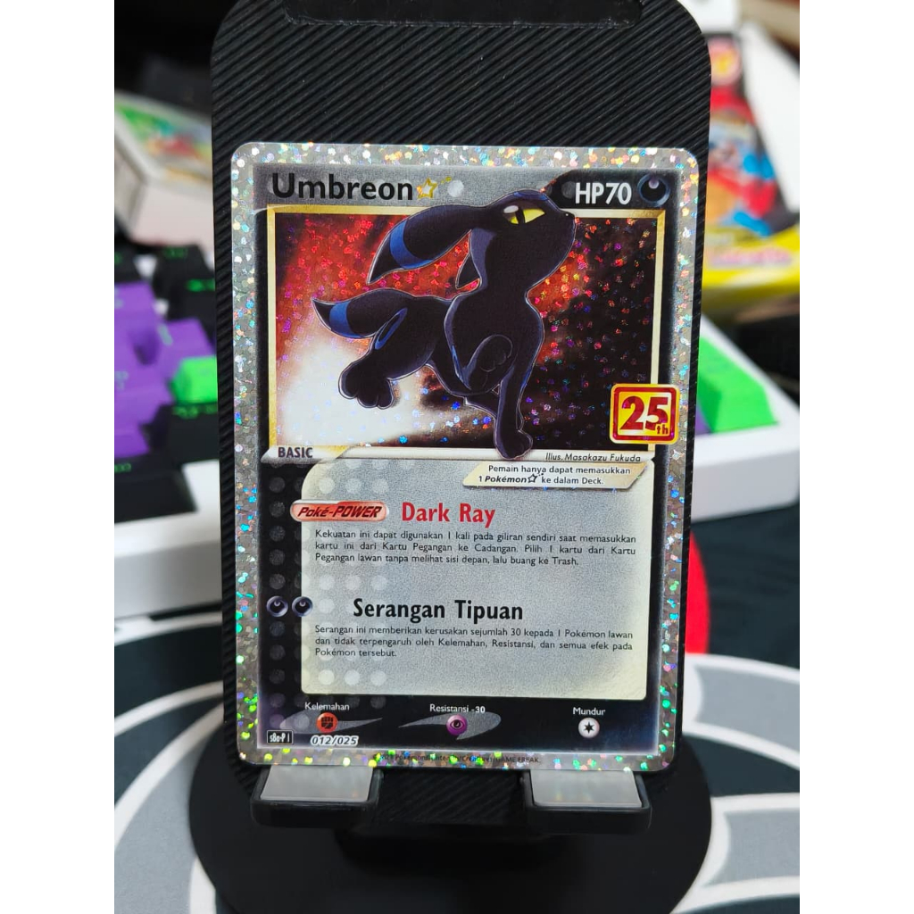 Kartu Pokemon Umbreon 25th Anniversary
