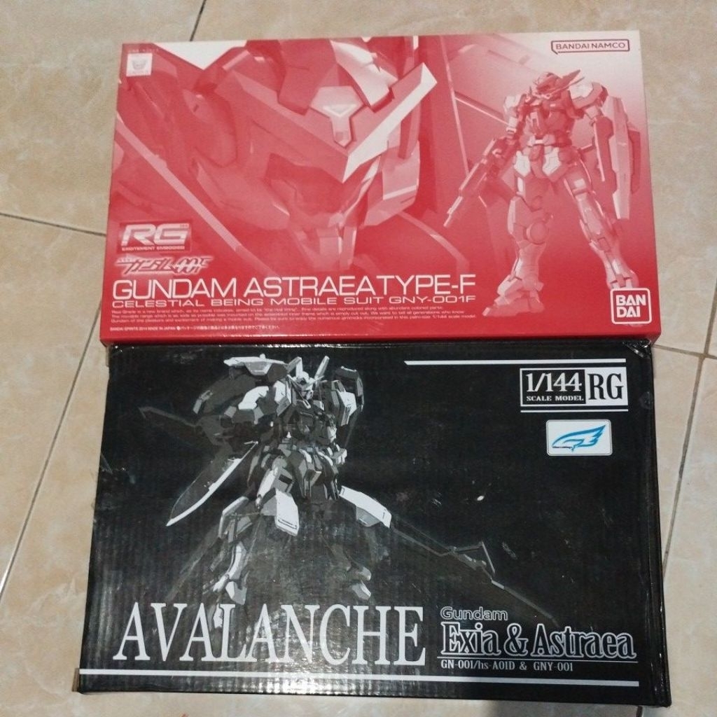 RG Gundam dan Effects Wings RG Avalanche Astraea Type F