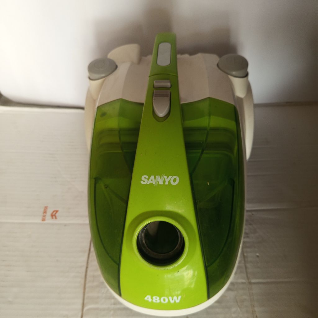 Vacuum Cleaner SANYO 480 Watt