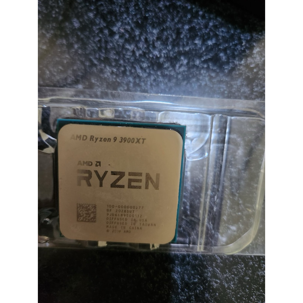 PROCESOR AMD RYZEN 9 3900XT 12CORE 24THREAD COCOK UNTUK DESAIN DAN GB PB