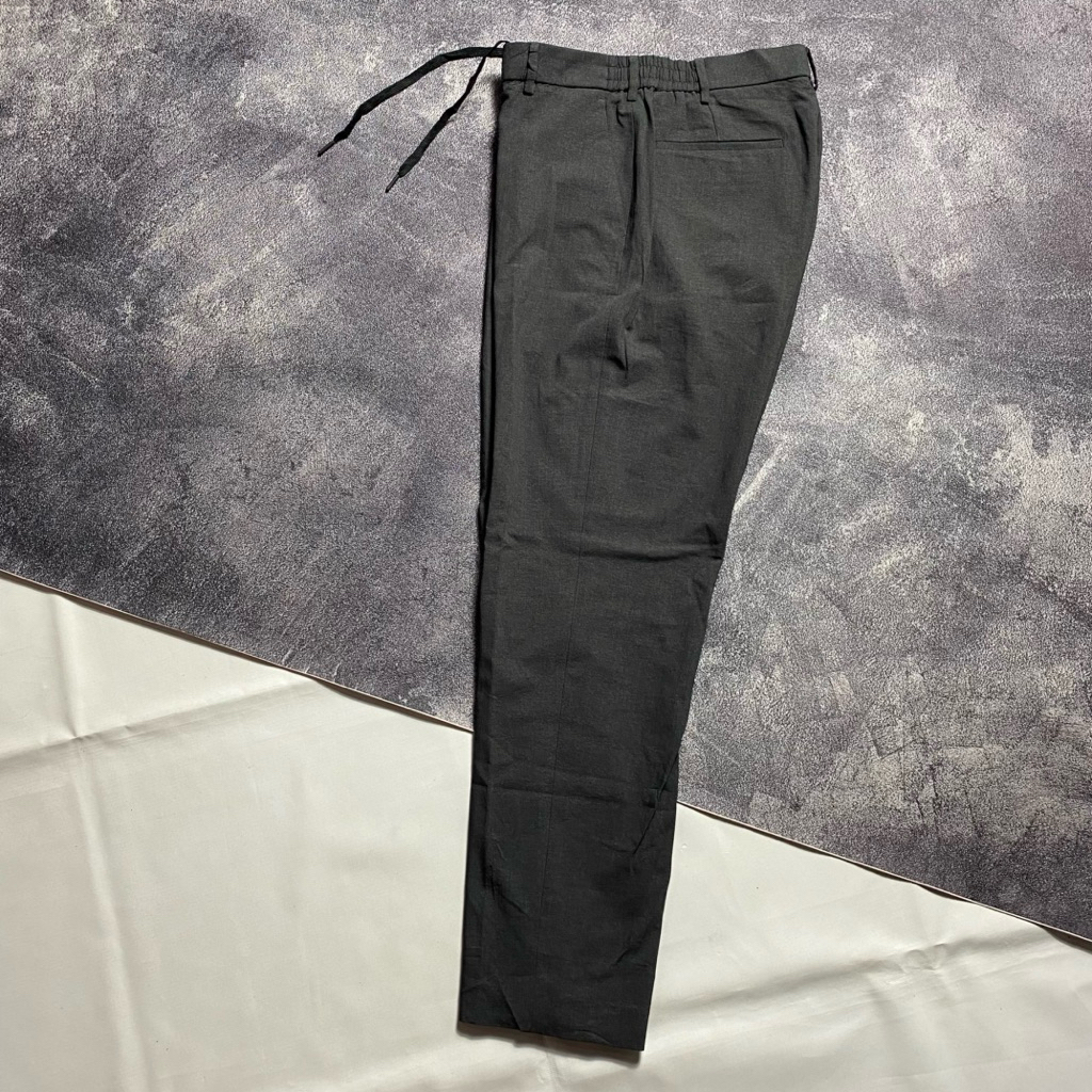 Uniqlo smart ankle pants