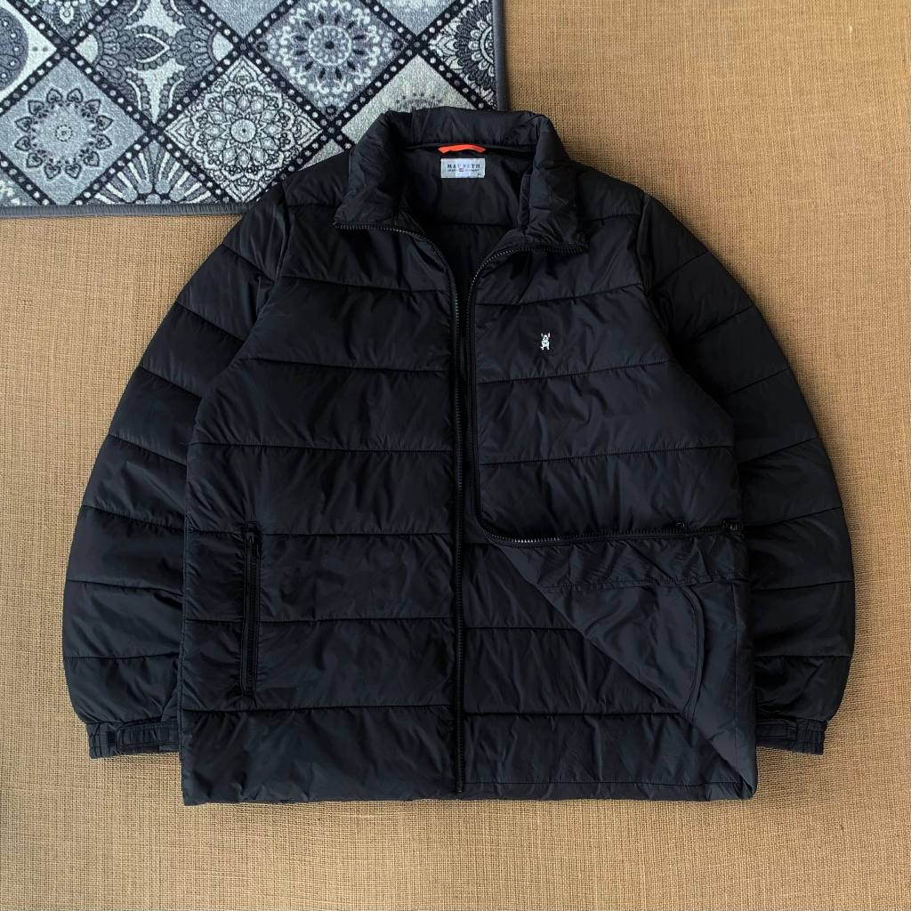 jaket Macbeth size L (seperti baru) 100% original 280426A