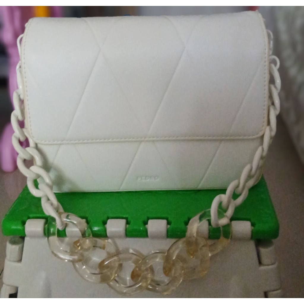 Preloved Tas Handbag Pedro Broken White