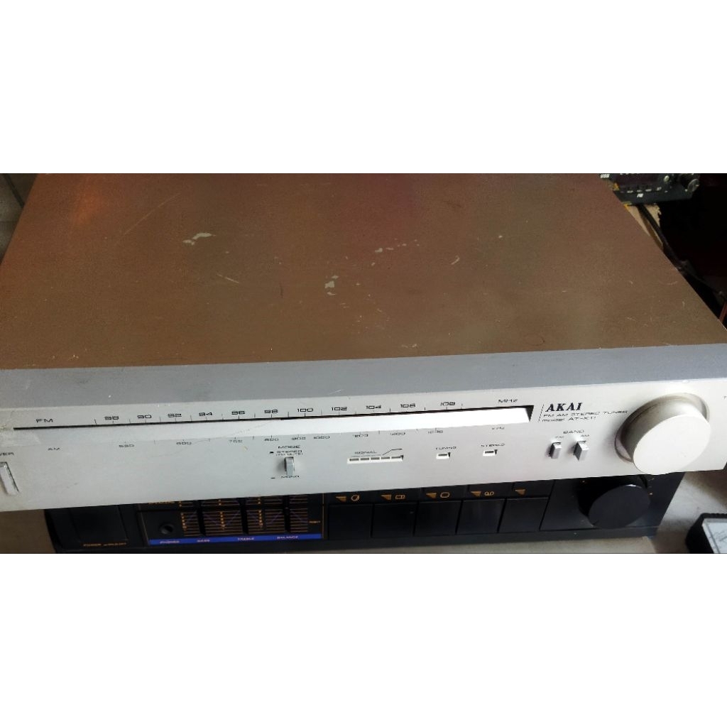 Radio tuner FM stereo AKAI normal bekas full ori