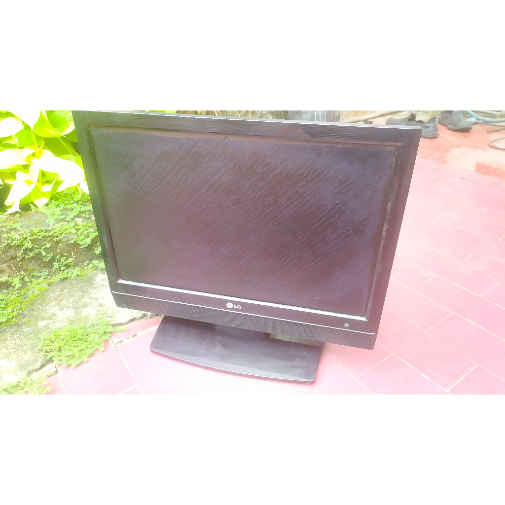 TV LG LCD 19 inch 19LS4R second