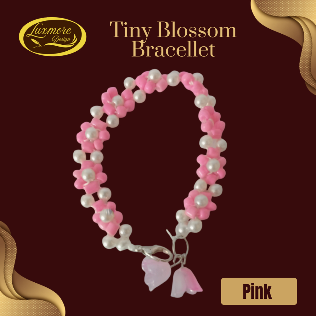 Tiny Blossom Bracelet, Gelang manik dengan motif bunga kecil
