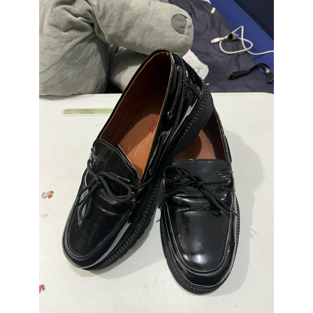 prelove sepatu