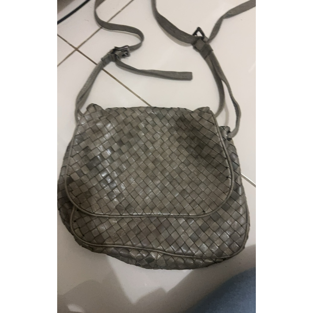 tas anyam kulit asli