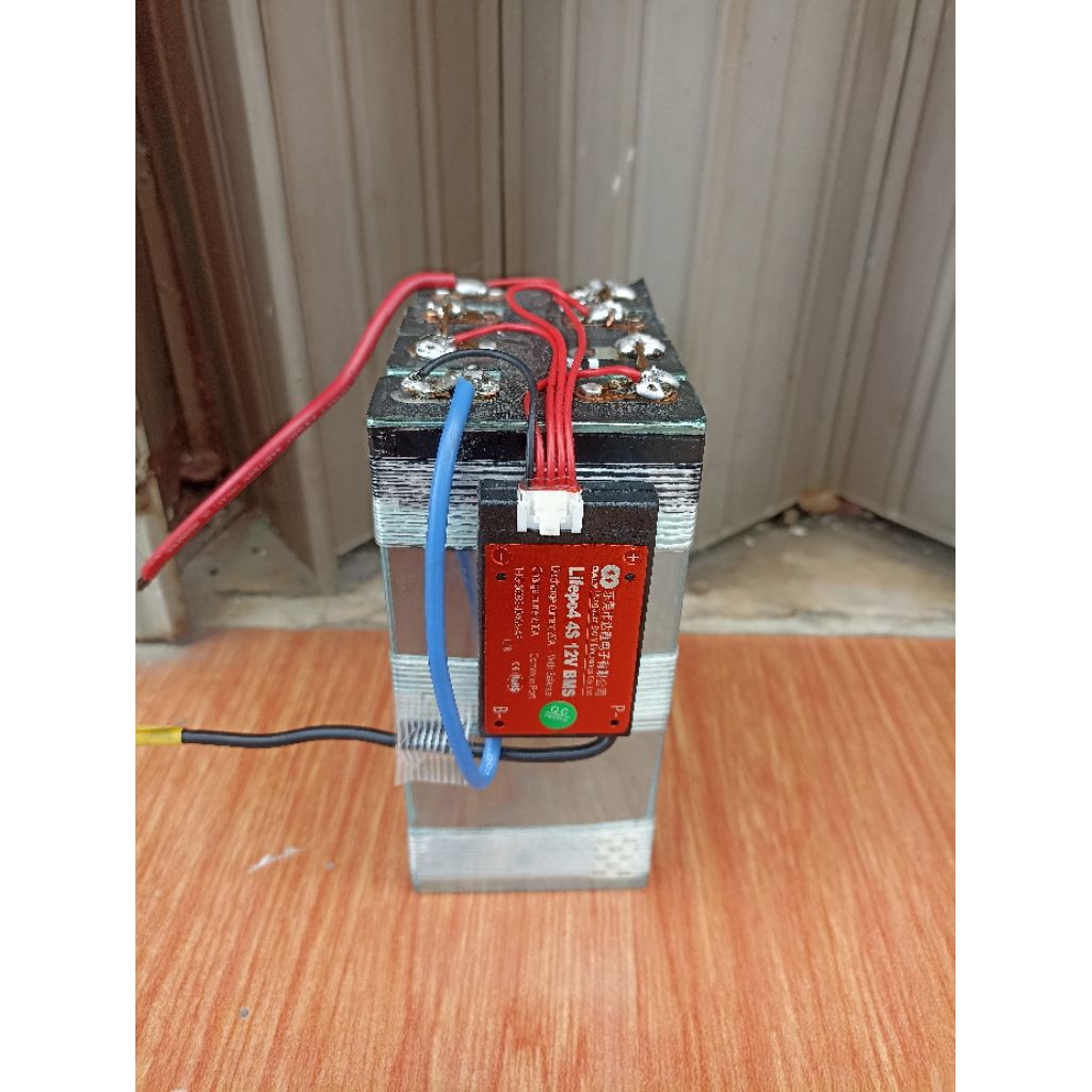 baterai lifepo4 12v 22ah dengan bms