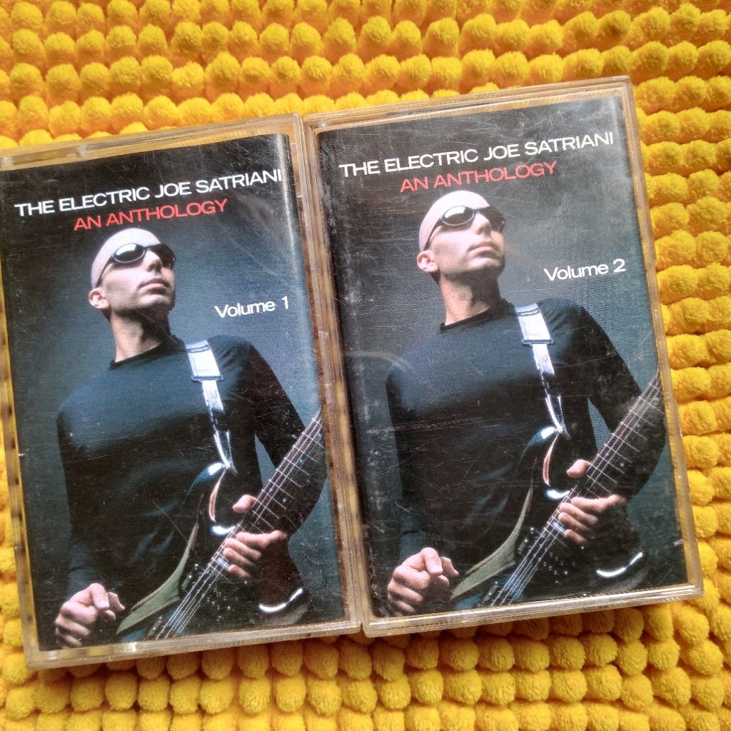 KASET PITA THE ELECTRIC JOE SATRIANI - AN ANTHOLOGY SEPAKET