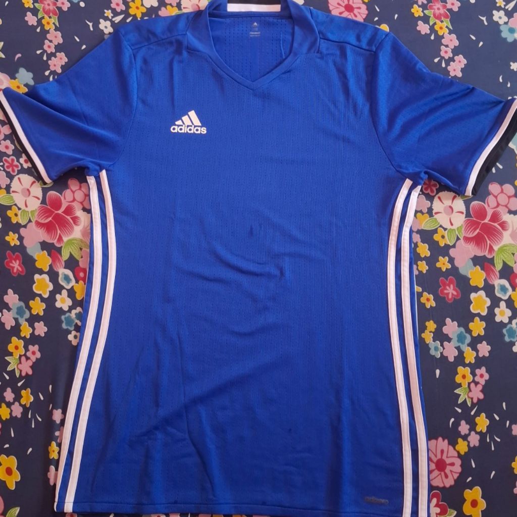Kaos T-shirt Adidas Biru Olahraga Original Bekas Preloved Second