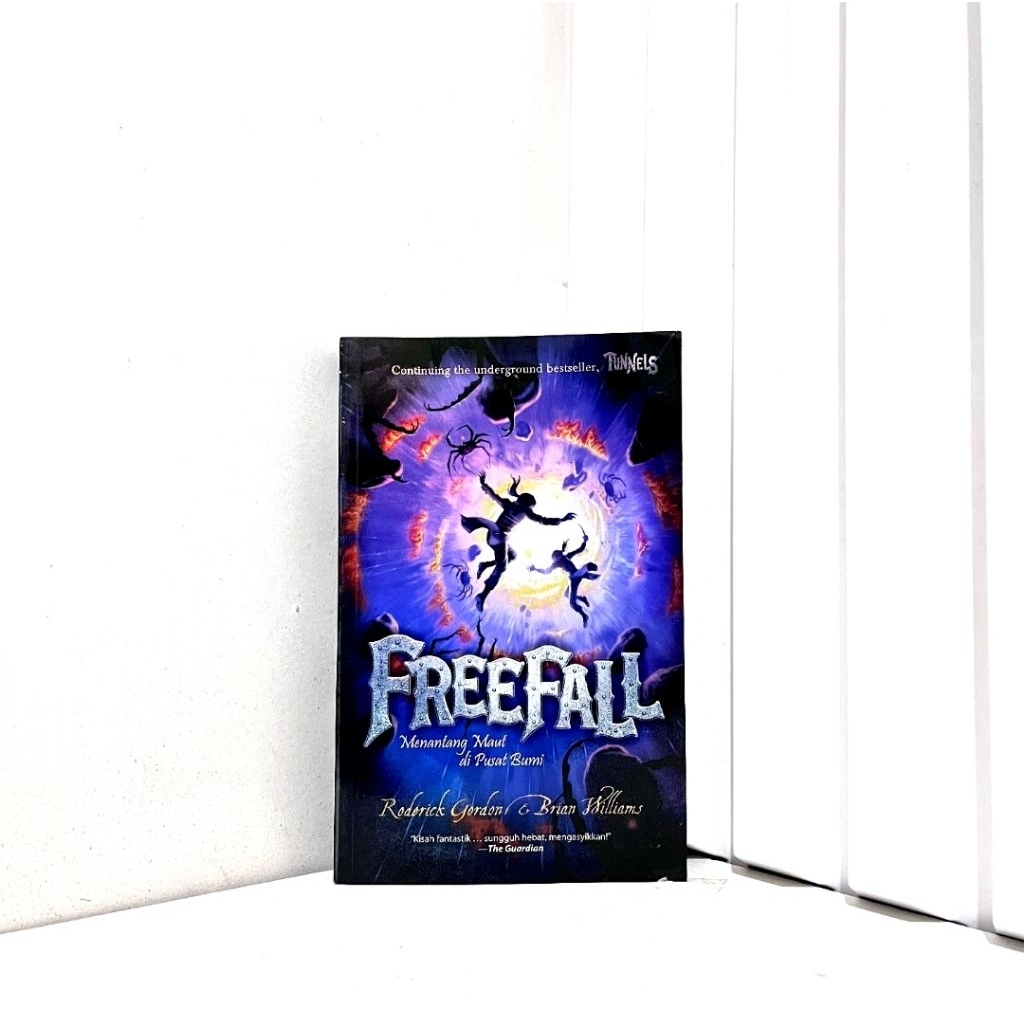 FREEFALL - RODERICK GORDON ORIGINAL