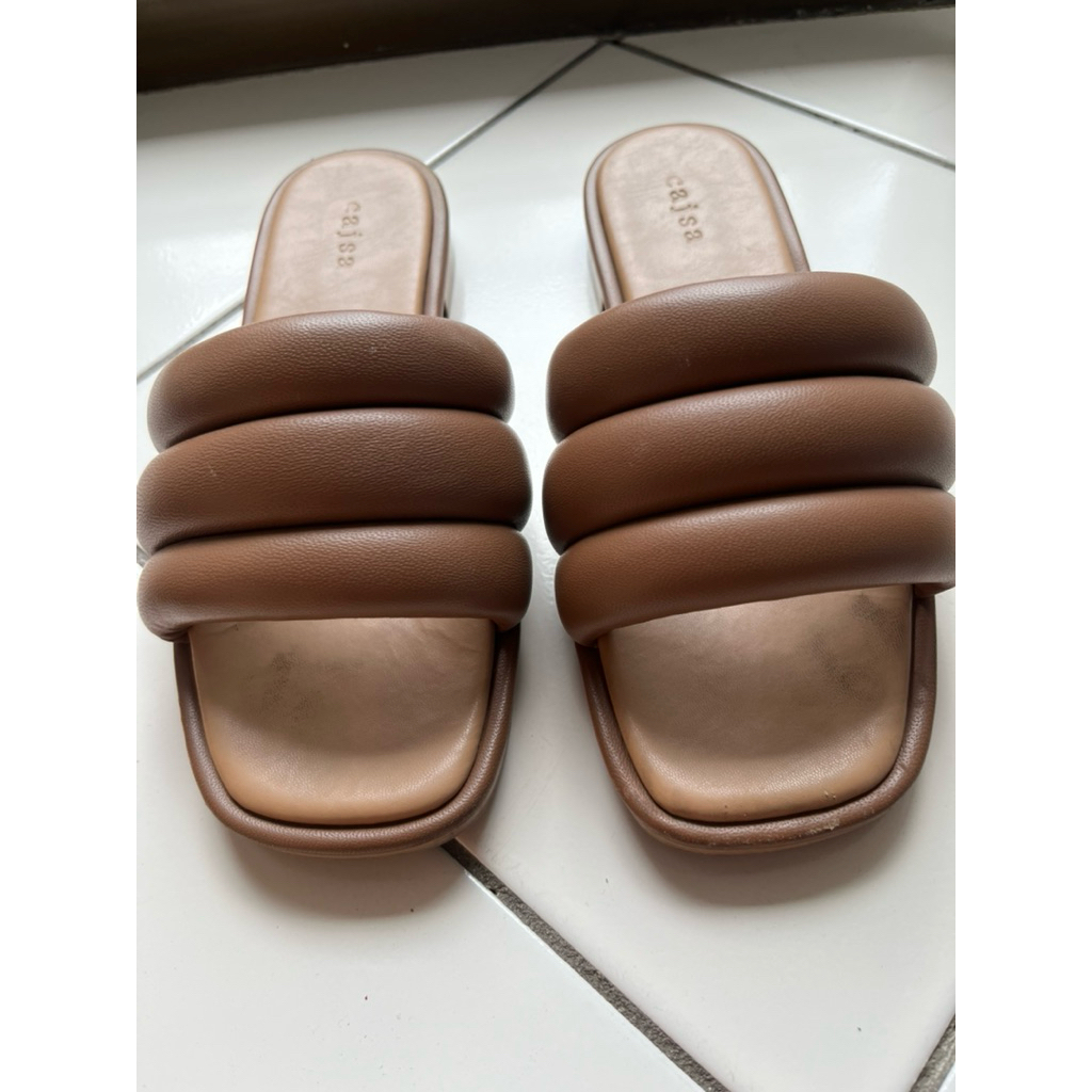 Preloved Cajsa Pilv Sandal Warna Coklat