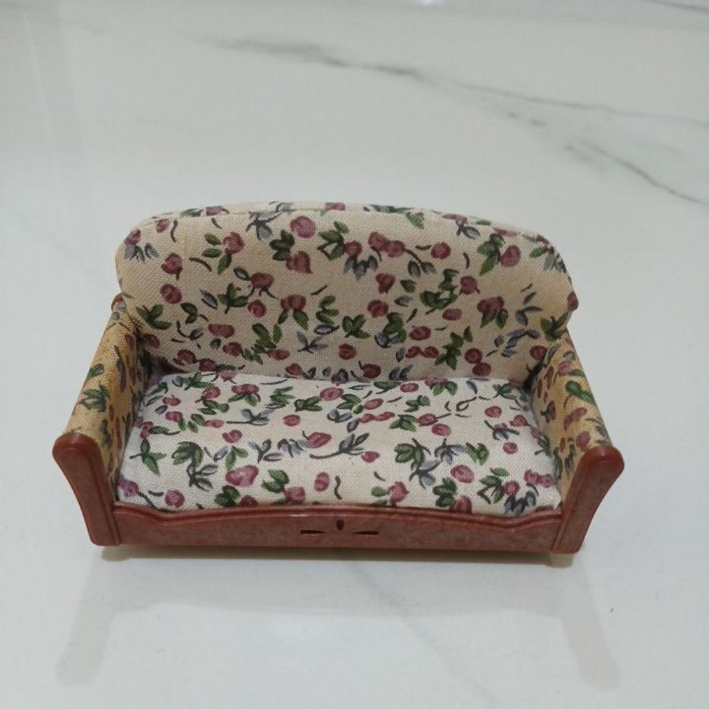 sofa sylvanian vintage