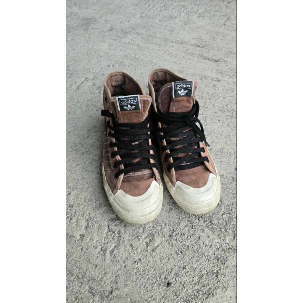 SEPATU ADIDAS NIZZA HI RF, Sneaker