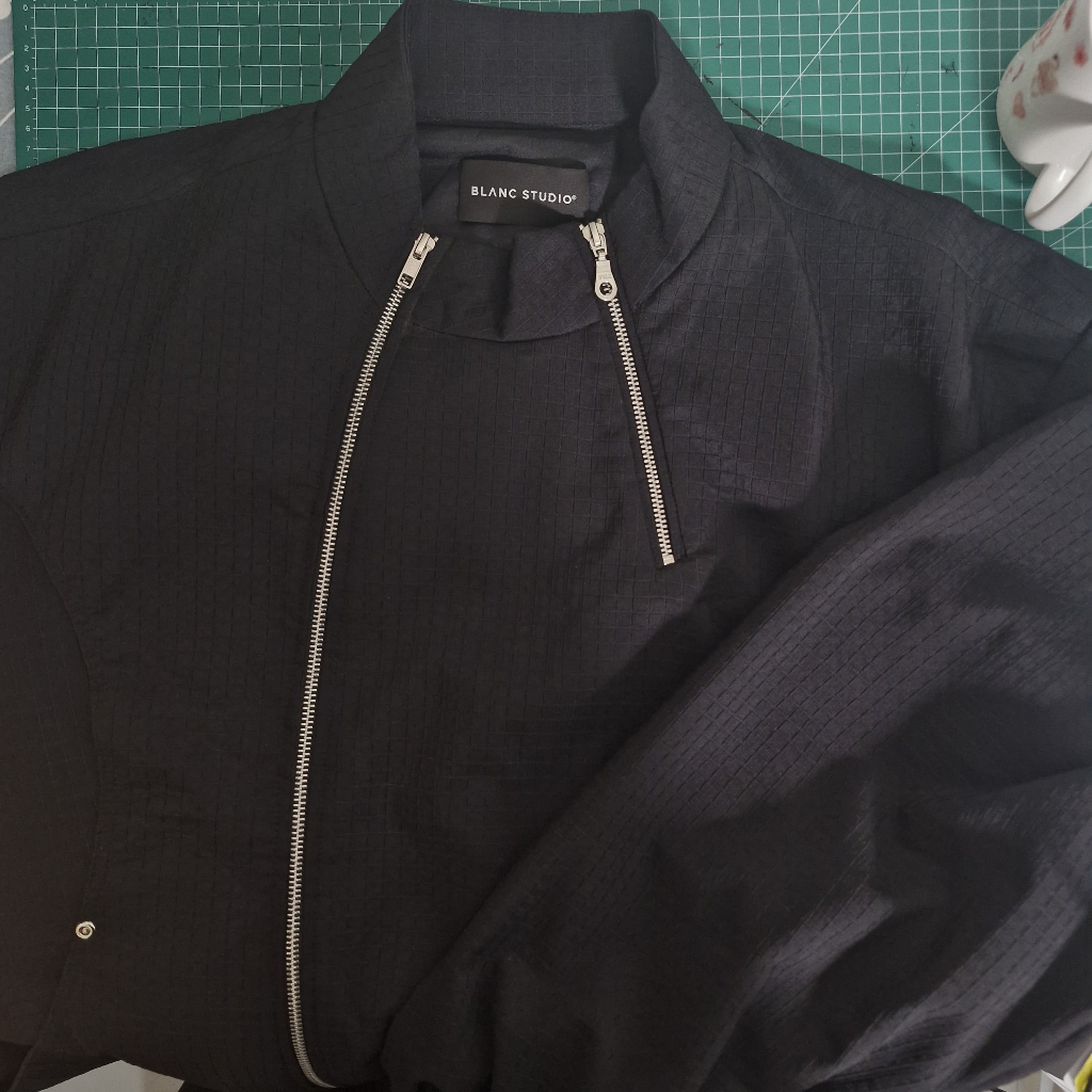 No Nego Preloved Blanc Studio Pavillion Jacket Bekas