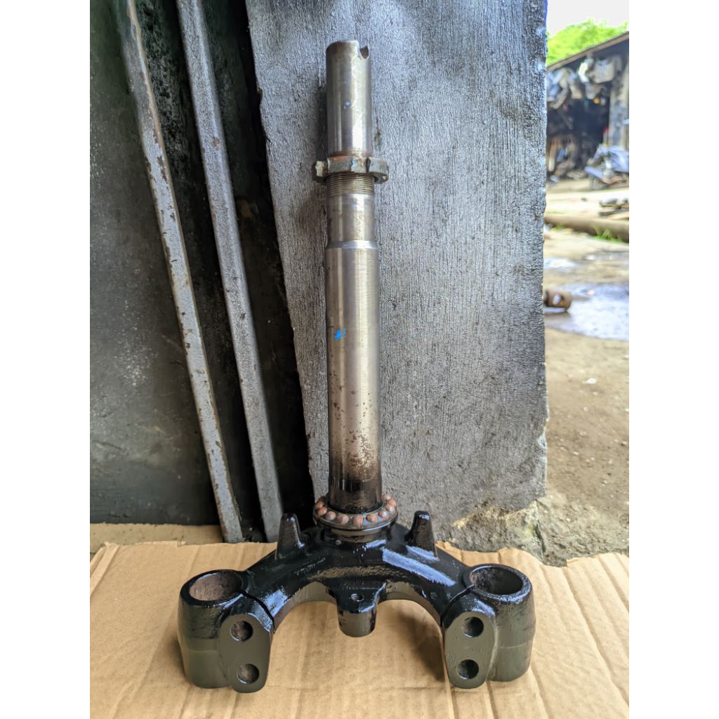segitiga T fork yamaha vega r new pnp Jupiter zx robot Jupiter z1 original second