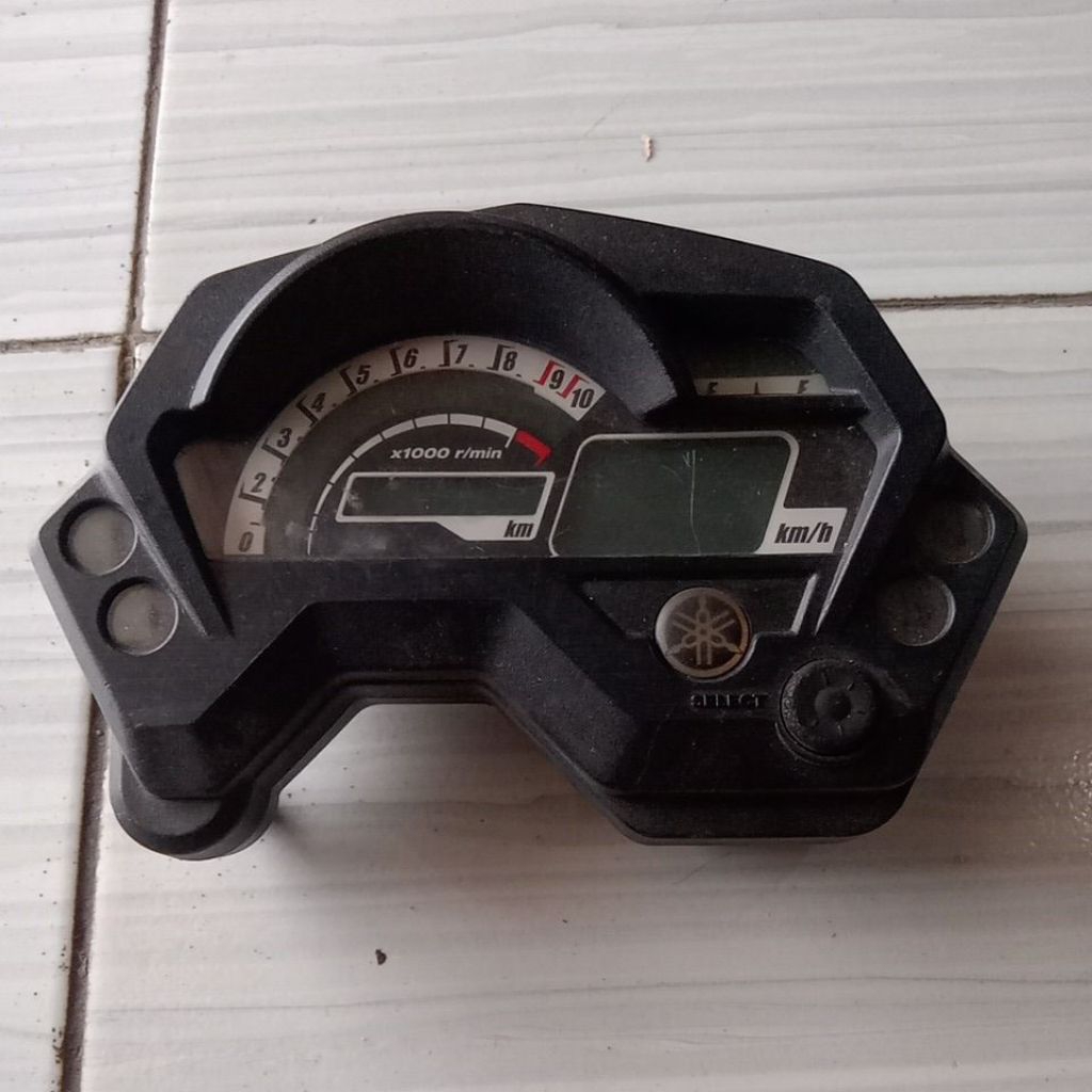 SPEEDOMETER YAMAHA BYSON KARBU ORIGINAL