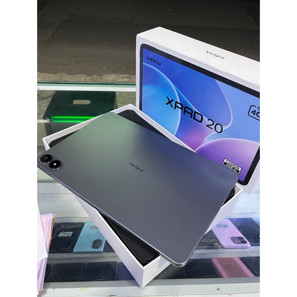Infinix xpad 20 4G 4/128gb bisa kartu second like new