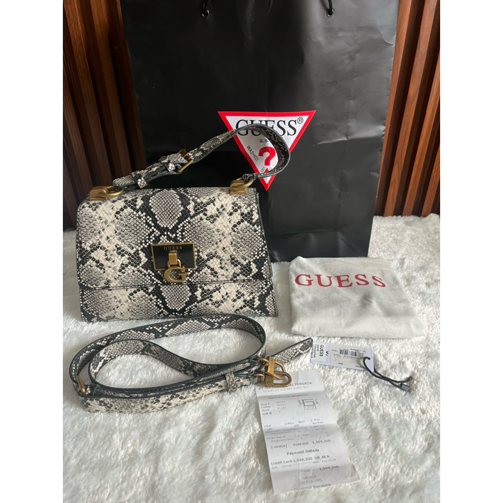 tas guess motif snake original 1000000% kelengkapan full