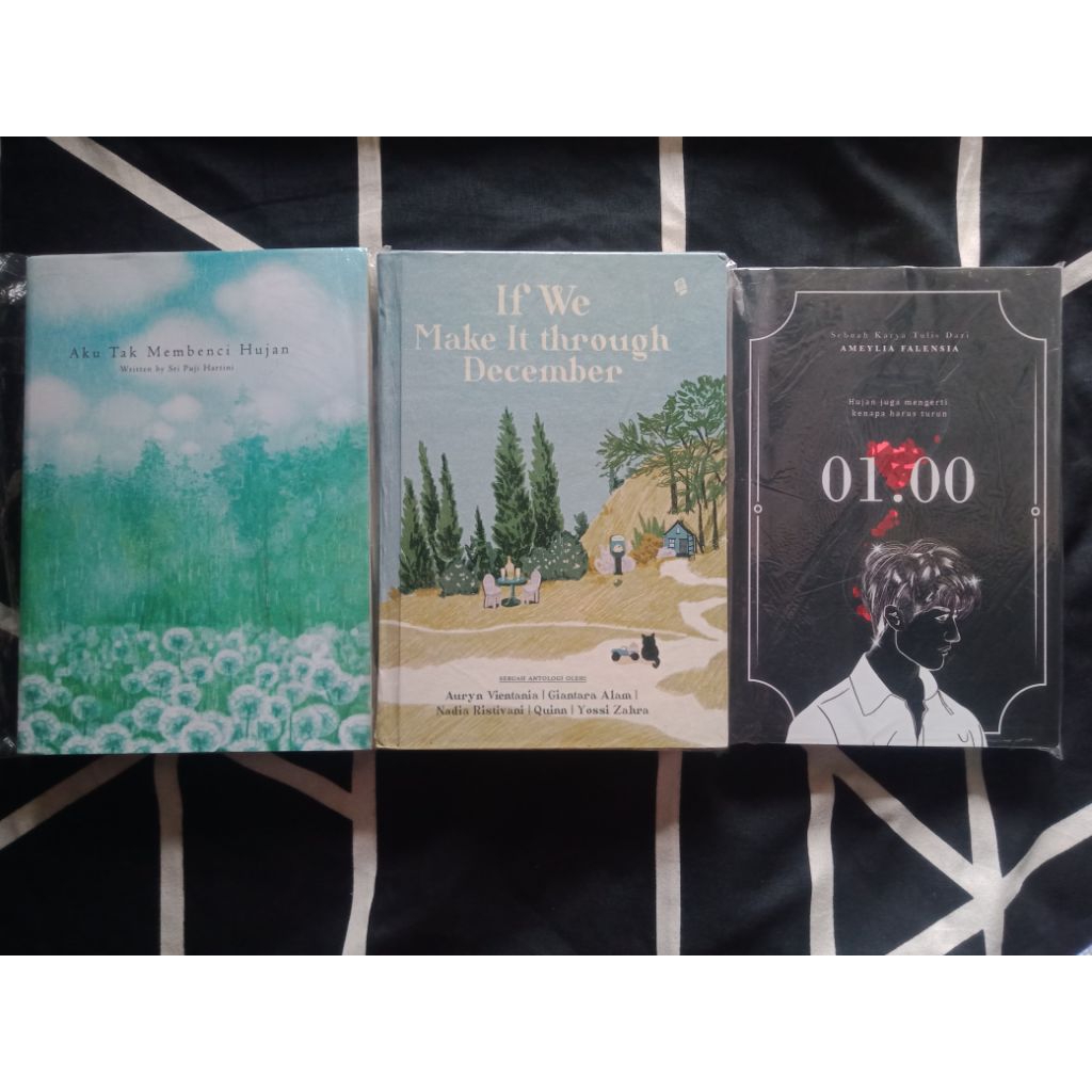 Preloved Aku Tak Membenci Hujan | If We Make it | 01.00