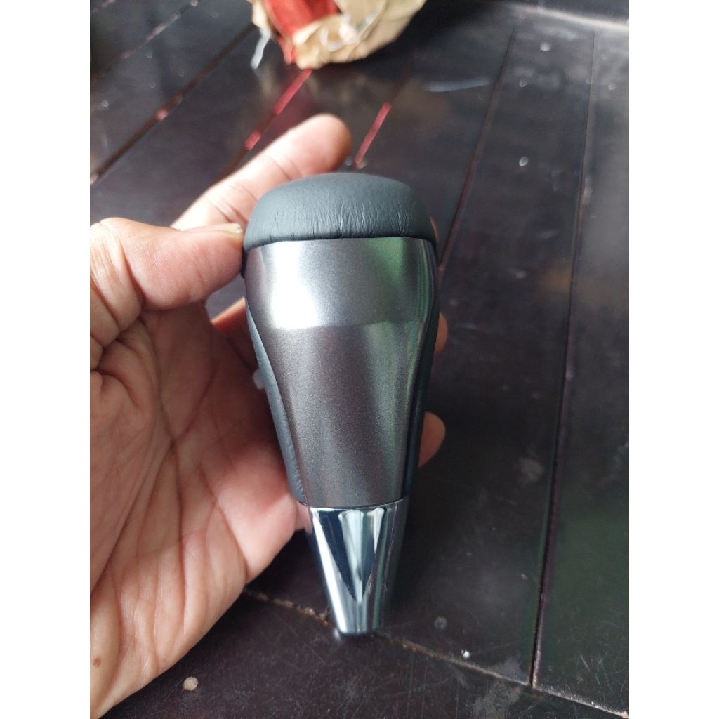 Shift Knob Fortuner GR / Shift Knob Legender / Shift Knob Fortuner / Shift Knob Fortuner VRZ / Shift