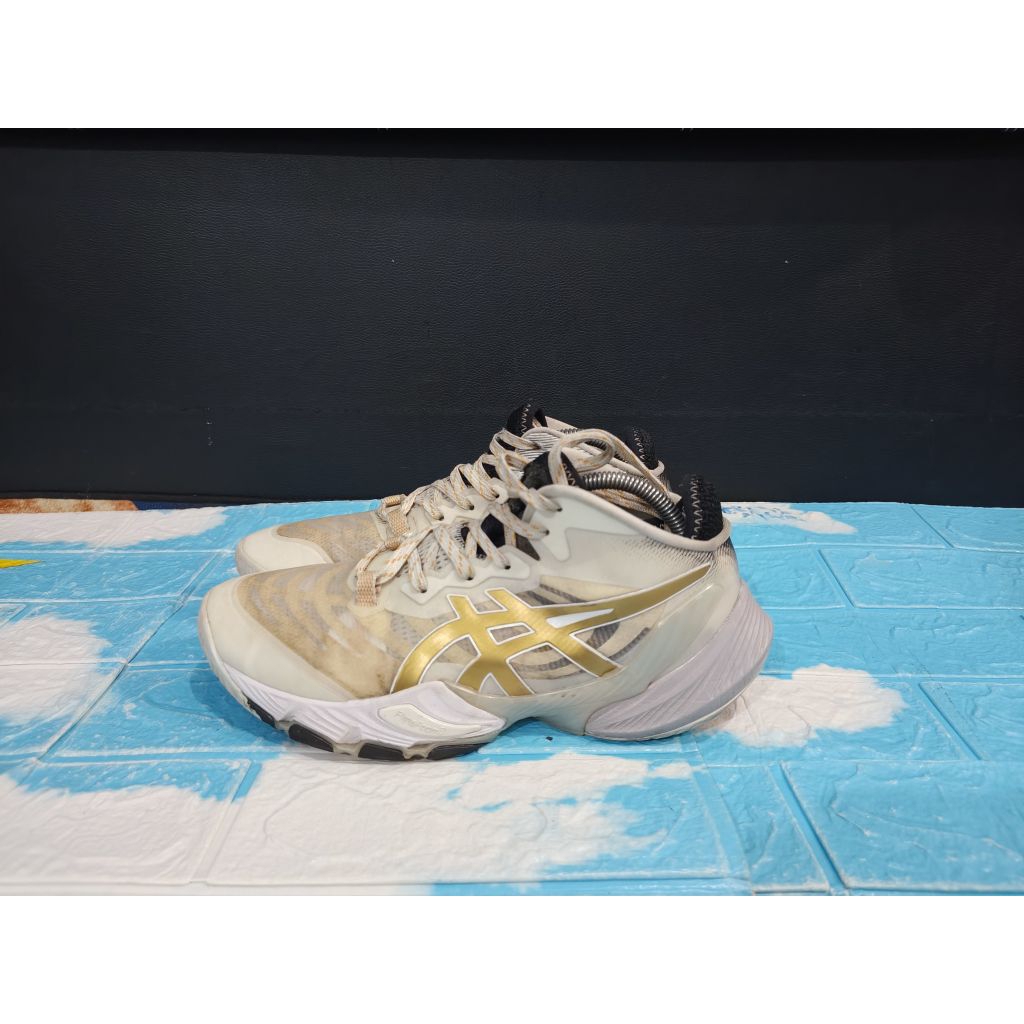 Sepatu Voli Asics Metarise Limited Edition Nishida Original size 42