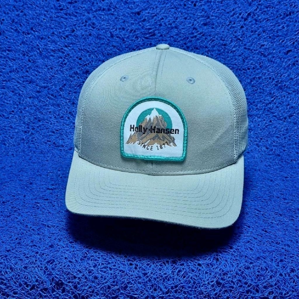 topi helly hansen outdoor jaring