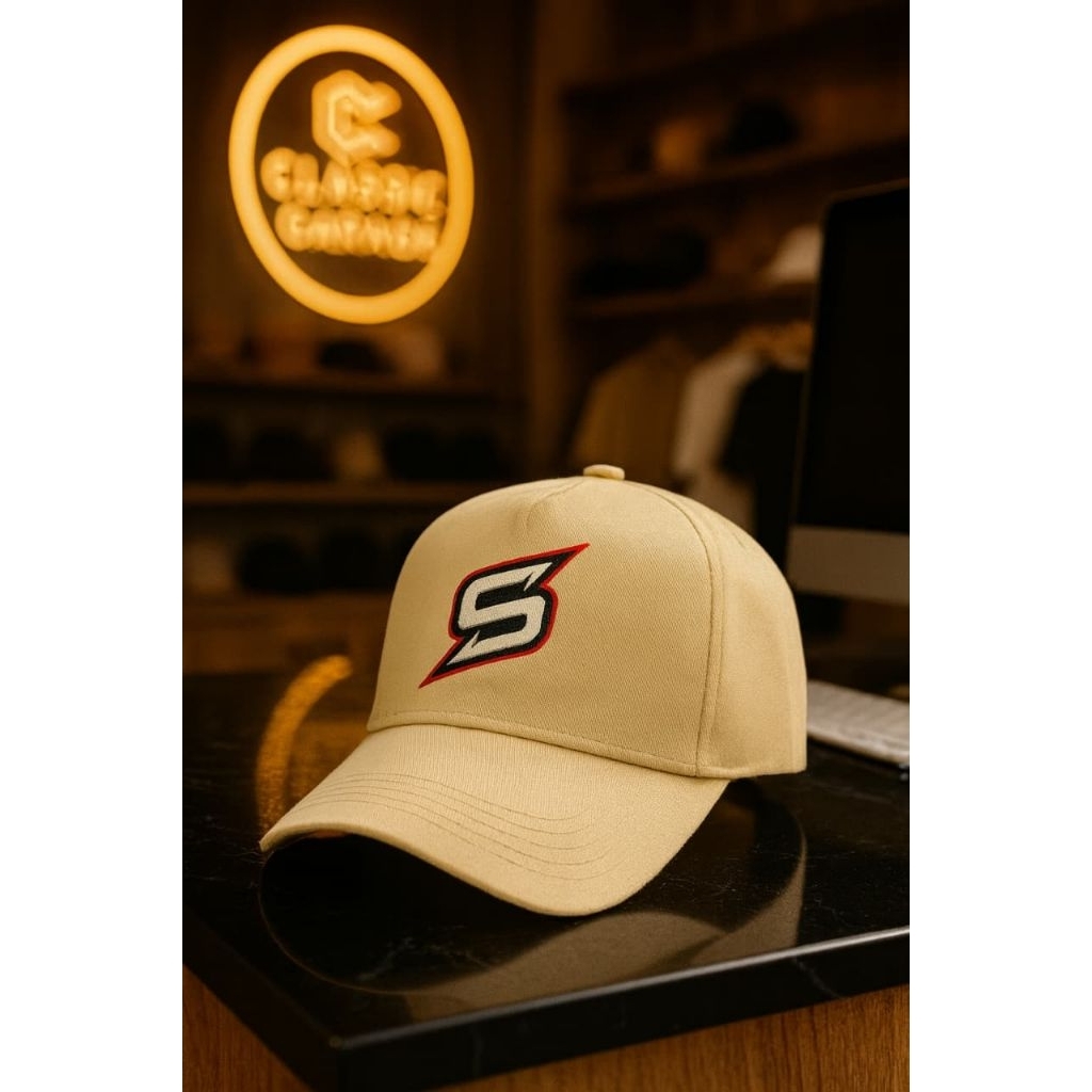 Topi Baseball Cream Motif Sport Inisial Alfabet A - Z