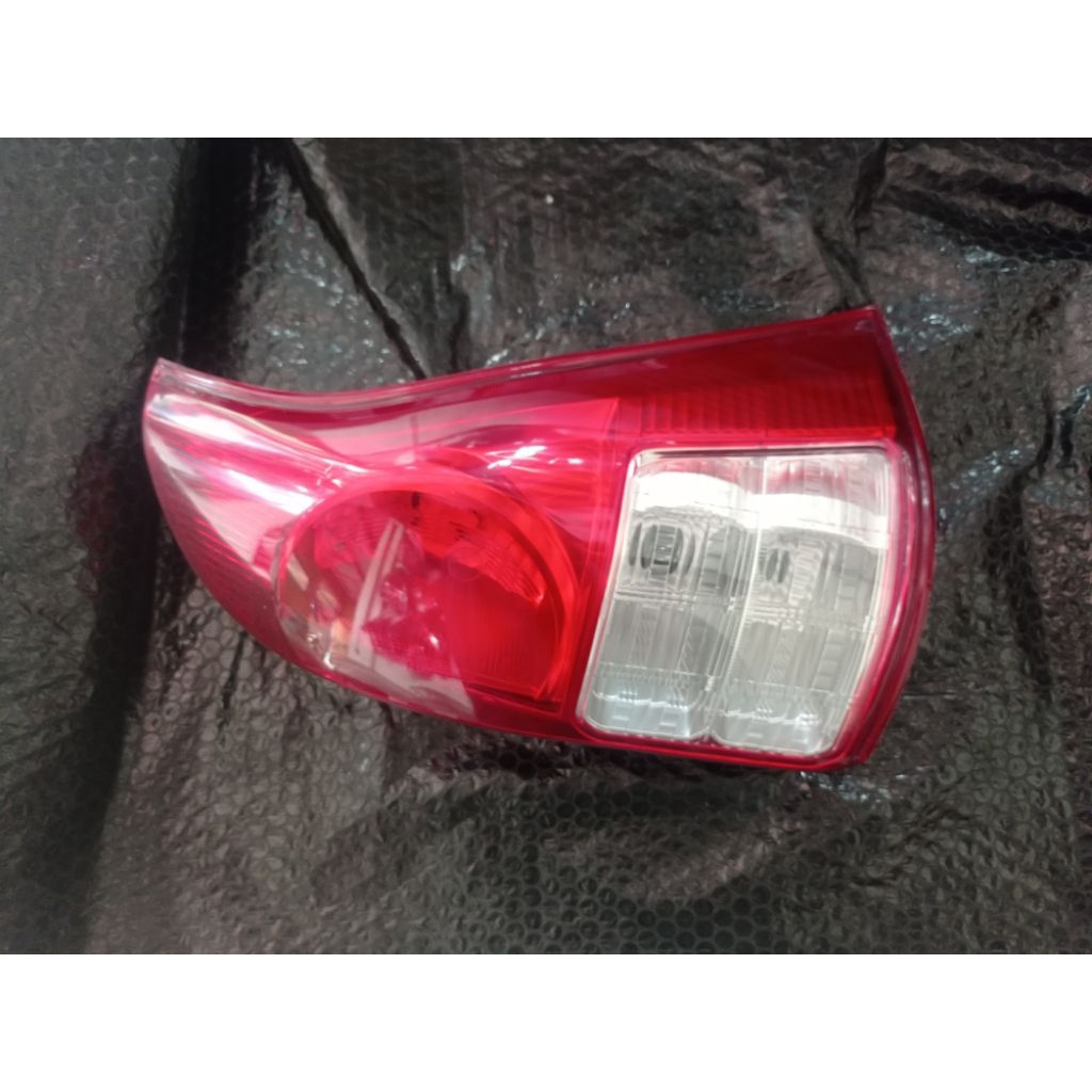 STOP LAMP Avanza 2012