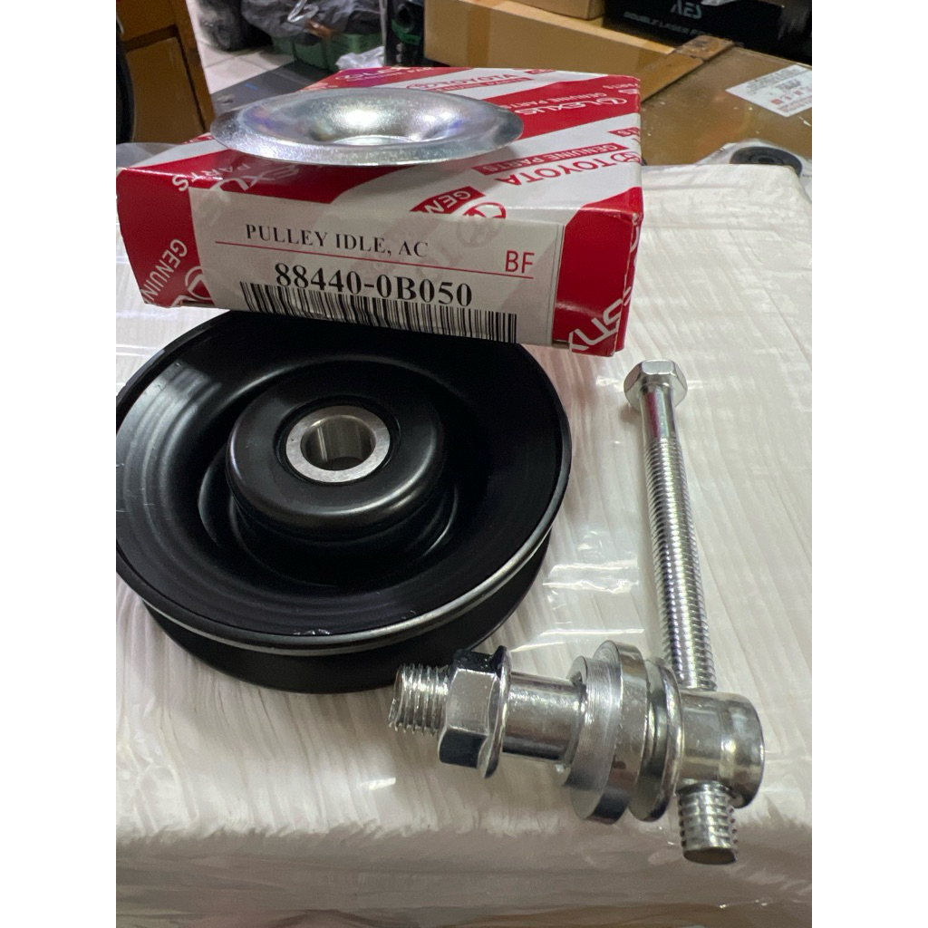 pulley ac toyota kijang KF40 5K 88440-0B050
