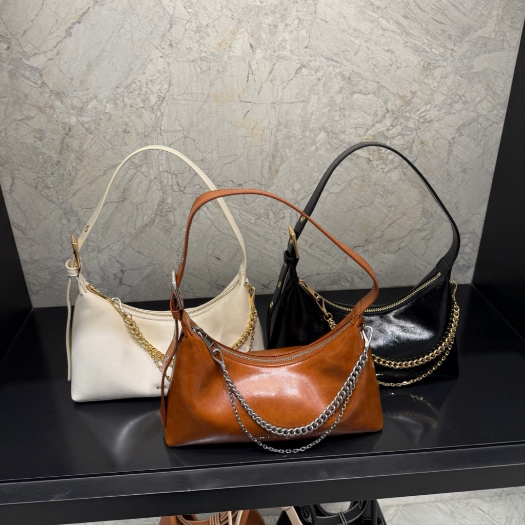tas bahu hobo chain atwood charles&keith