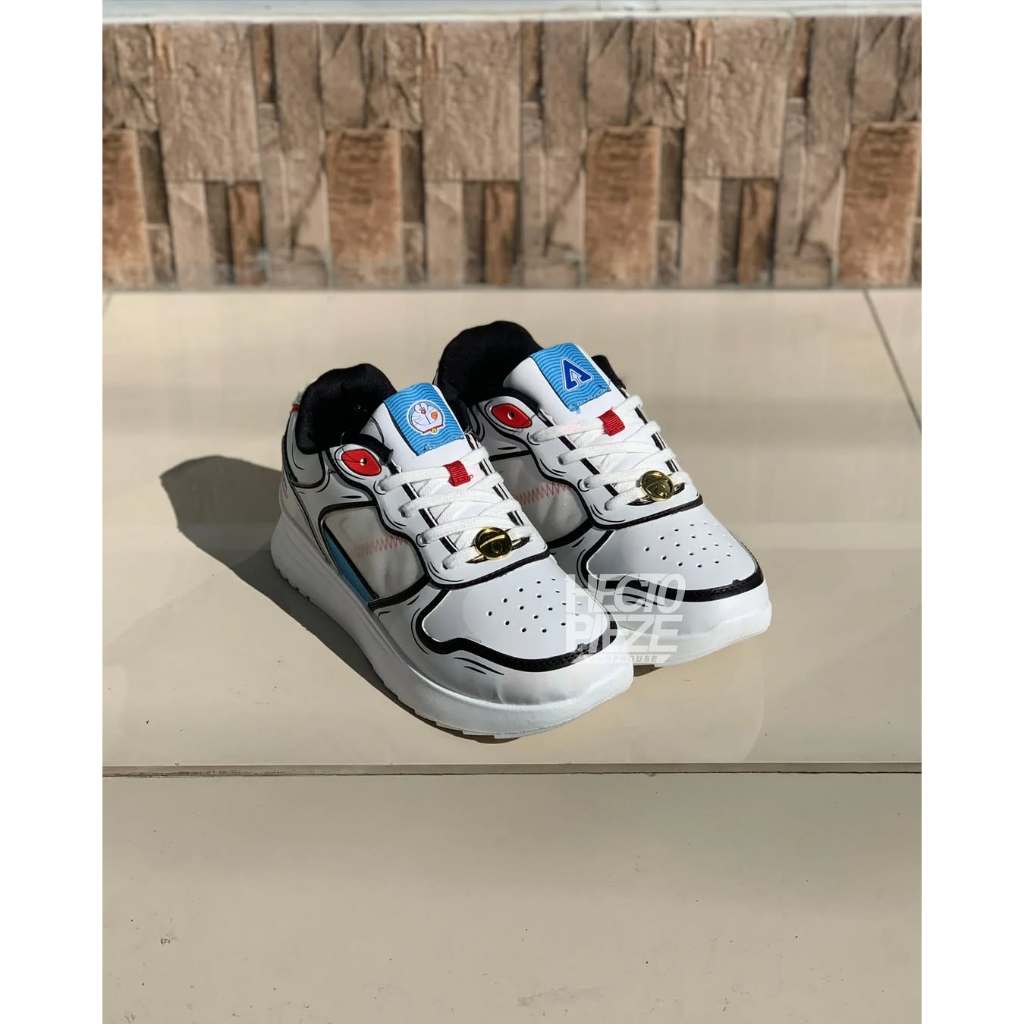 Kolaborasi Sepatu Aerostreet x Doraemon Biru Putih | Sepatu Sneakers/ Jogging/ Olahraga